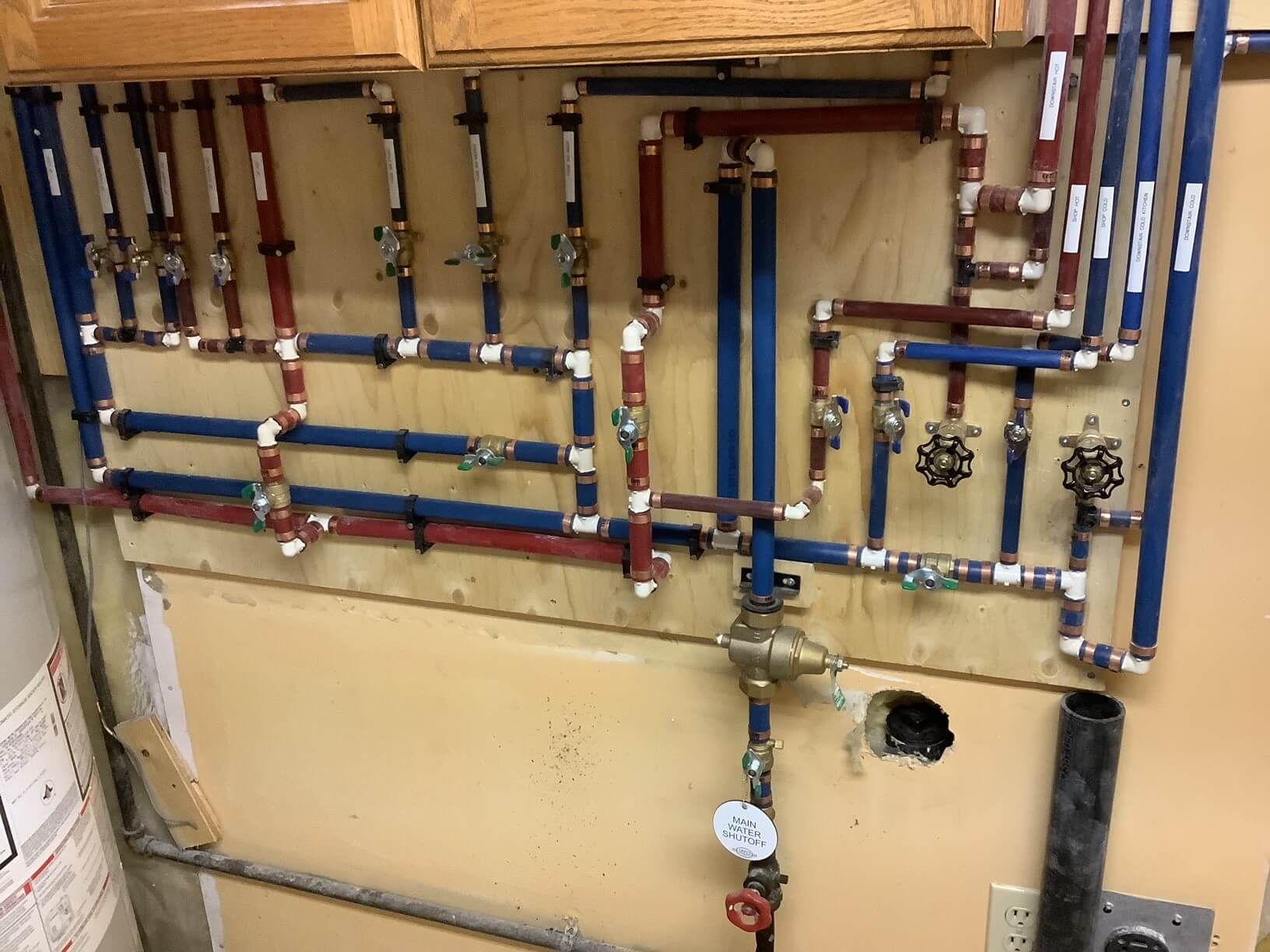 Poly-b pipes in Calgary home